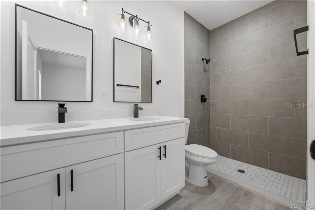 CITRUS SPGS UNIT 23 - Residential