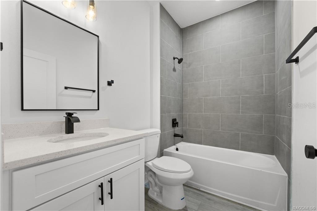 CITRUS SPGS UNIT 23 - Residential