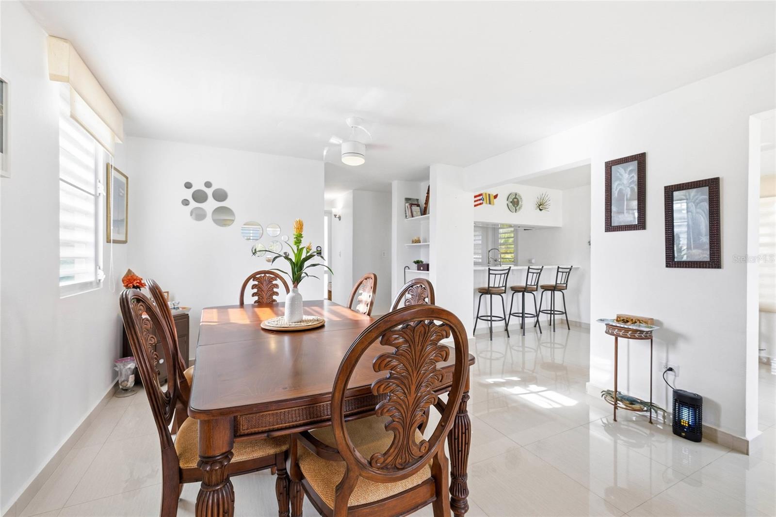 URB. COCO BEACH - Residential