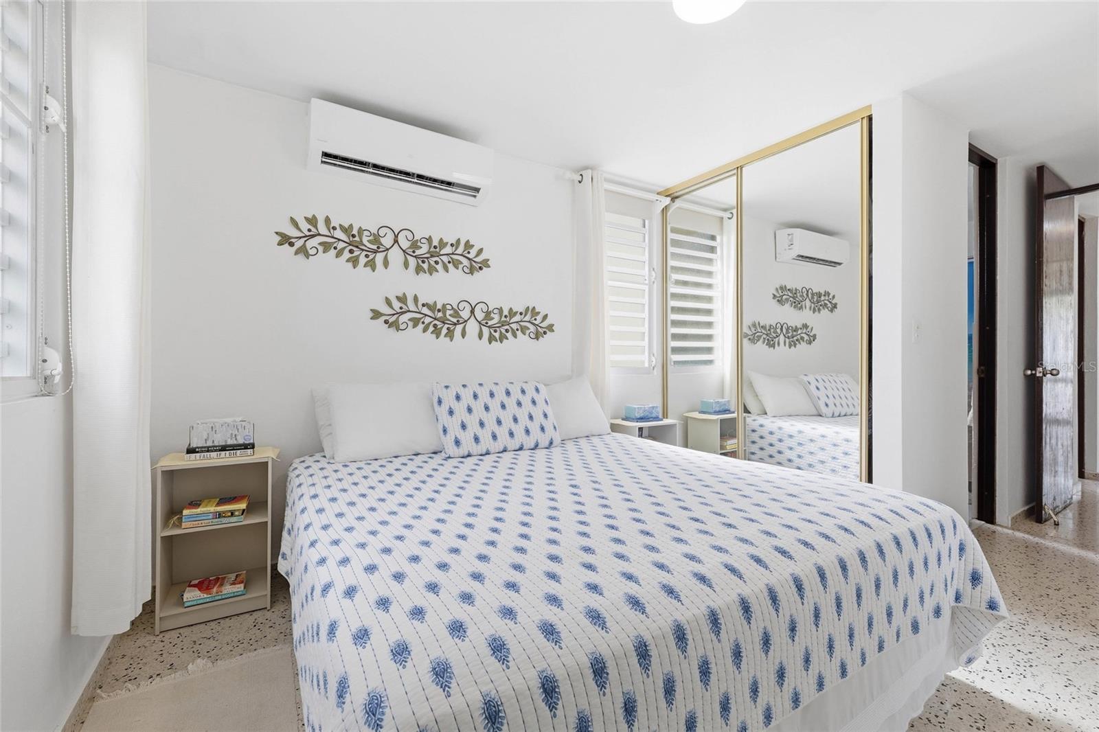 URB. COCO BEACH - Residential