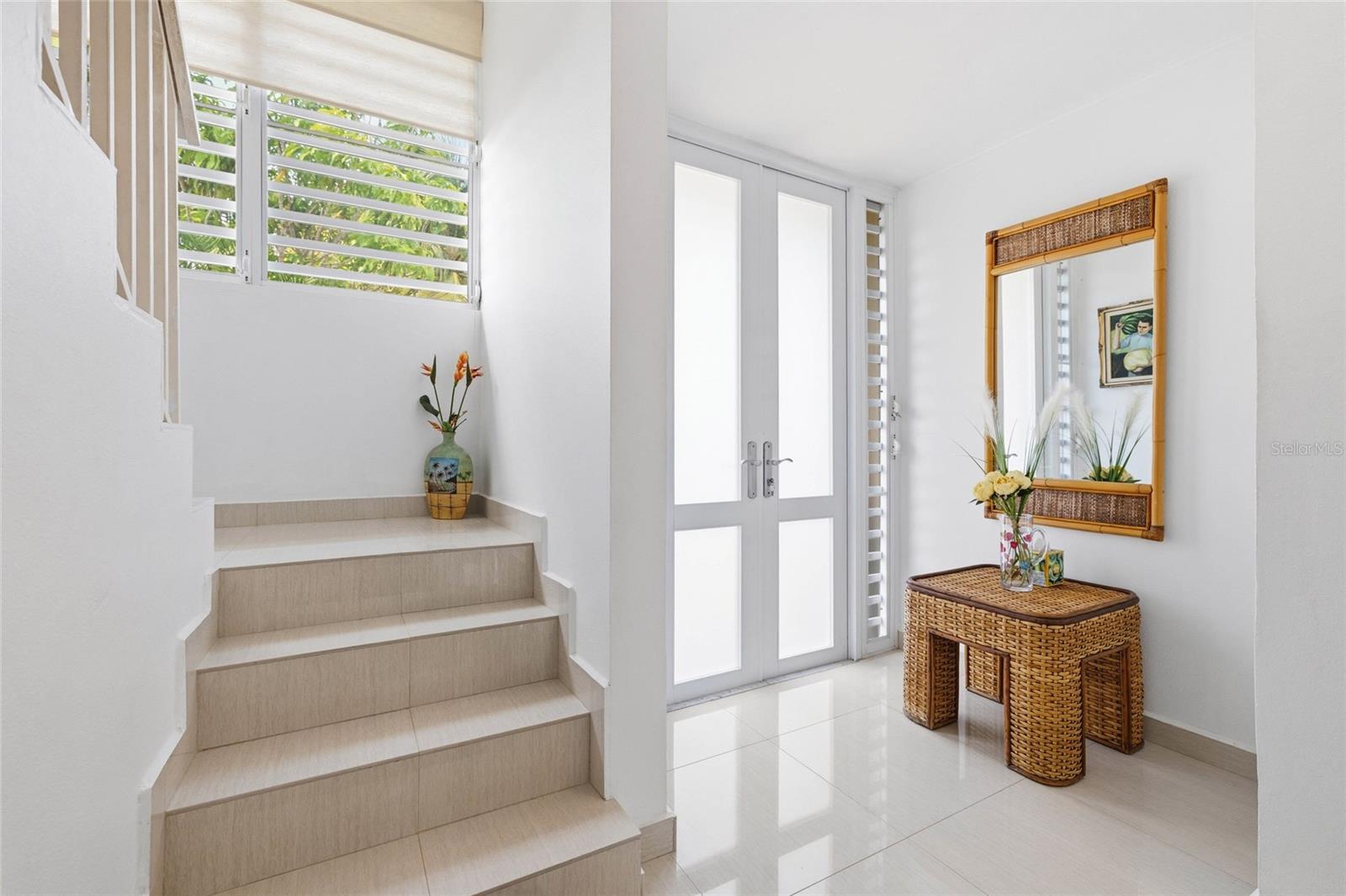 URB. COCO BEACH - Residential
