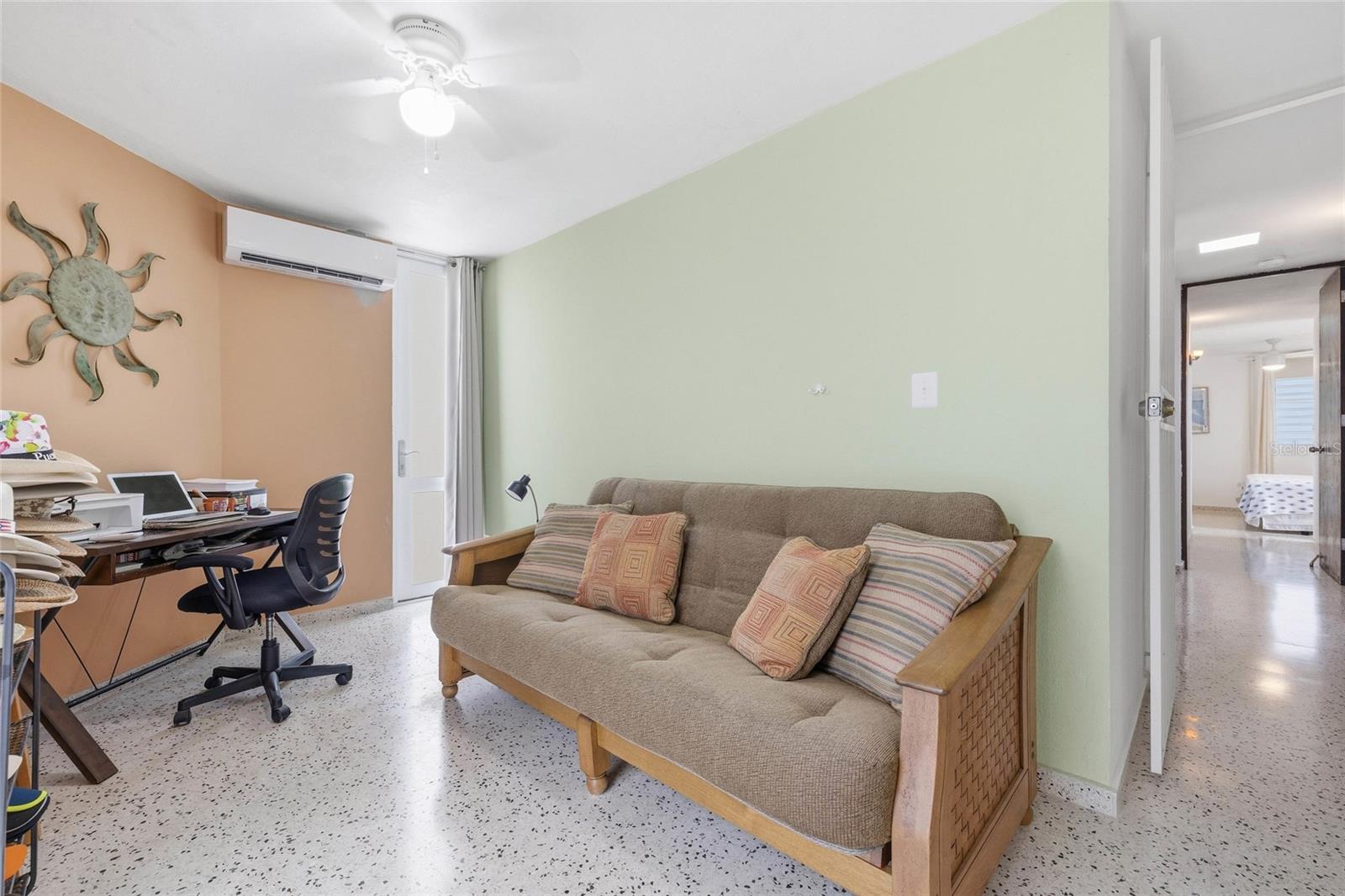 URB. COCO BEACH - Residential