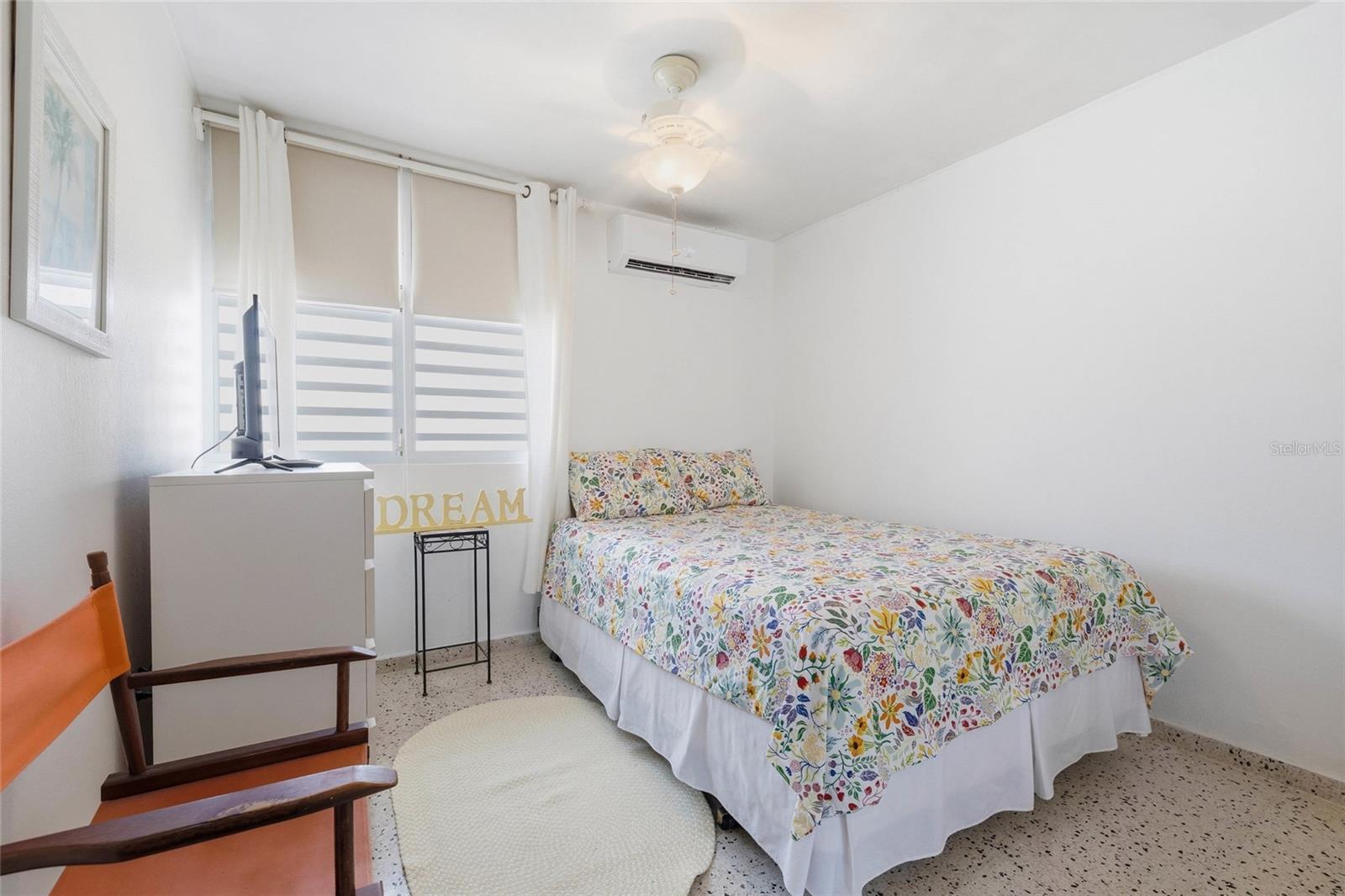 URB. COCO BEACH - Residential