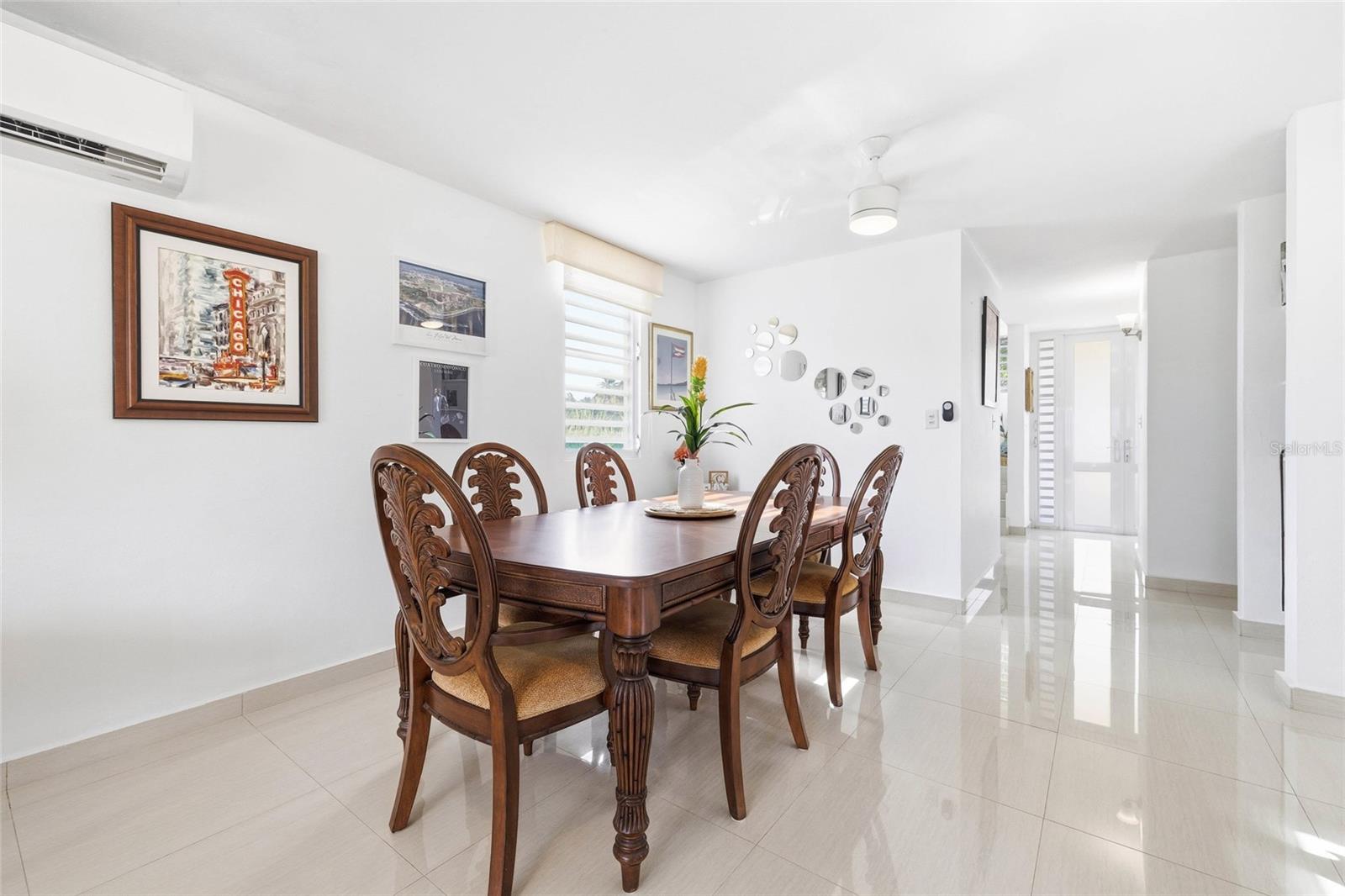 URB. COCO BEACH - Residential