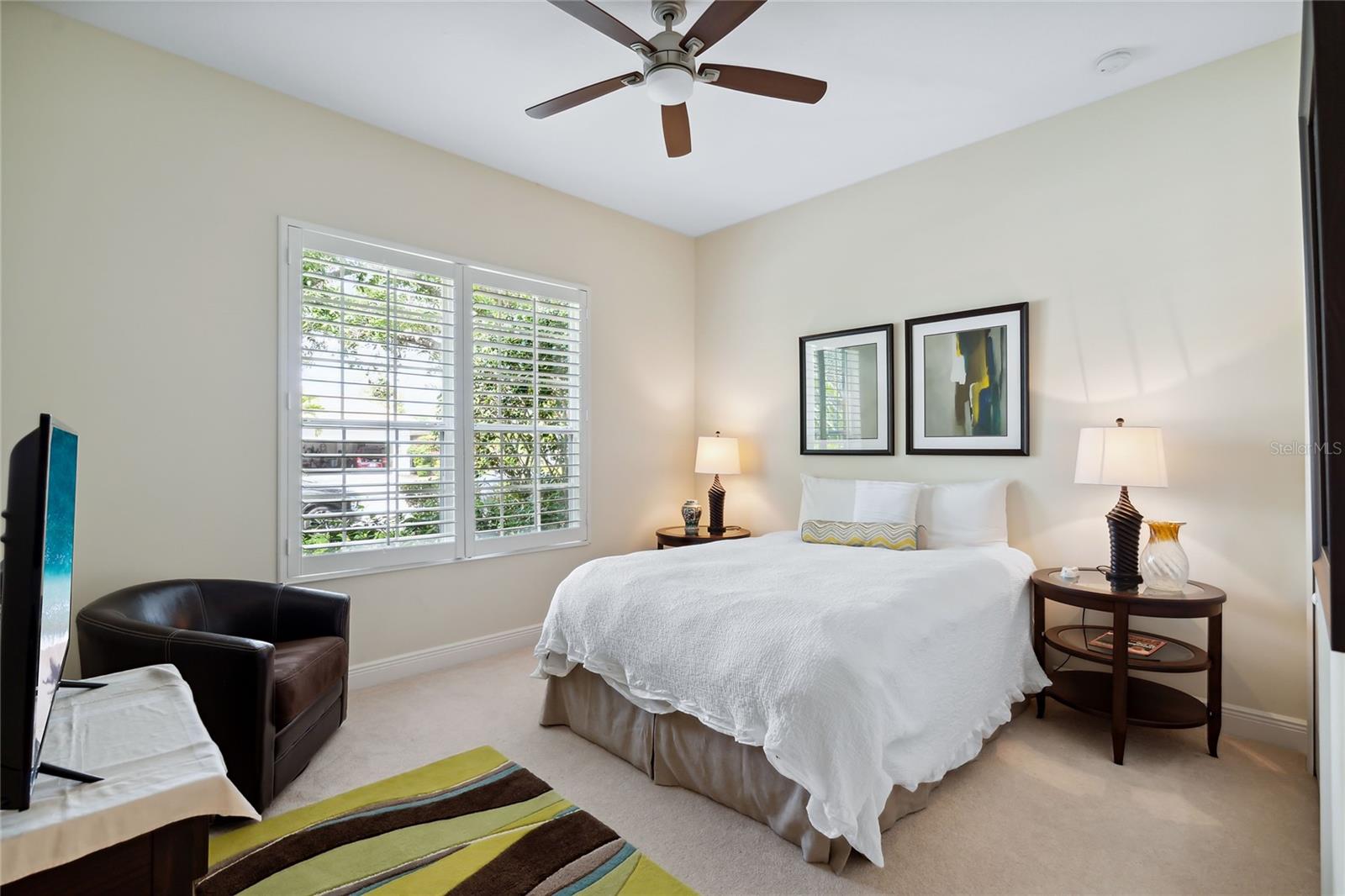 KENWOOD AT UNIVERSITY PARK - Residential