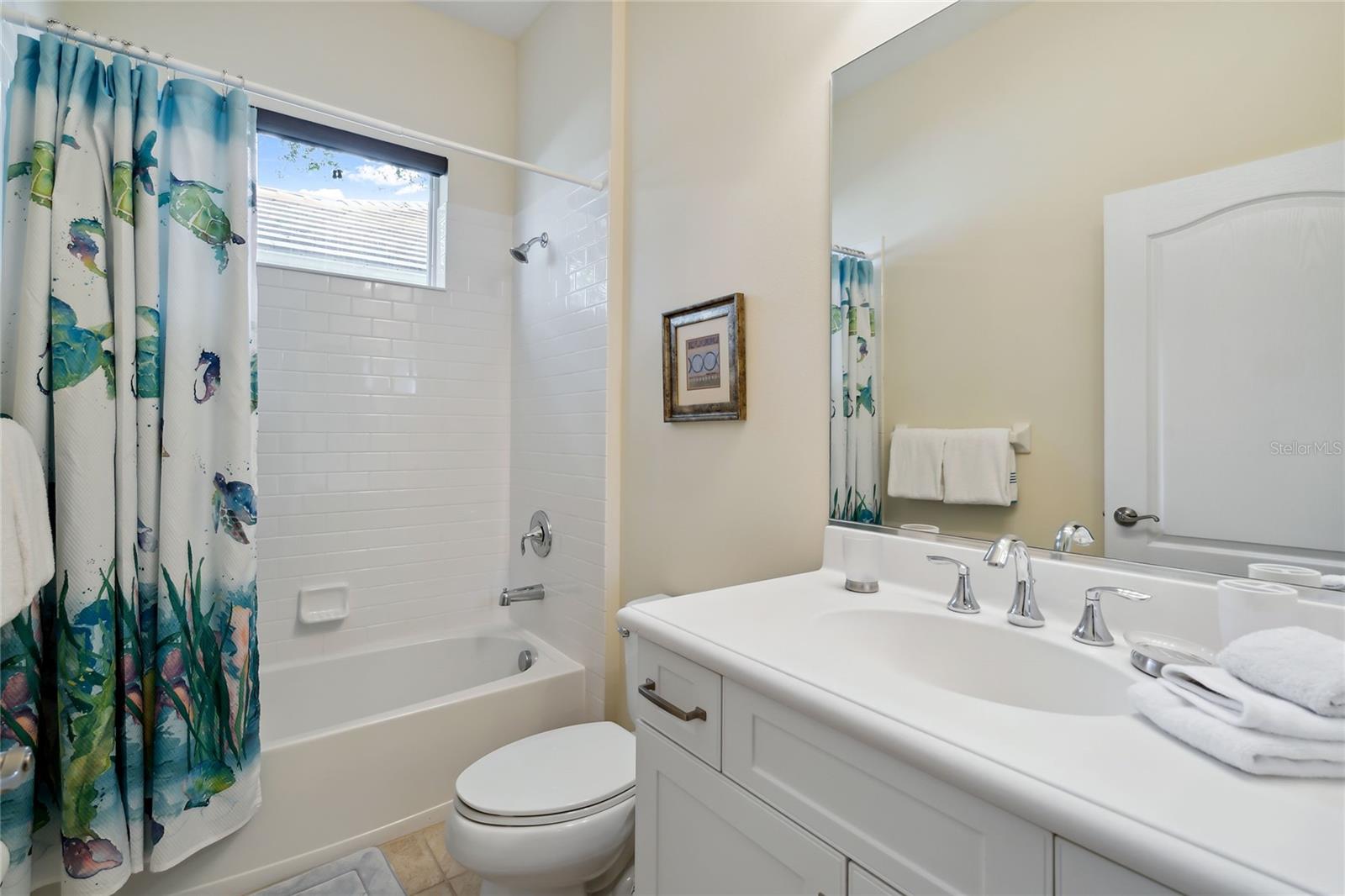 KENWOOD AT UNIVERSITY PARK - Residential