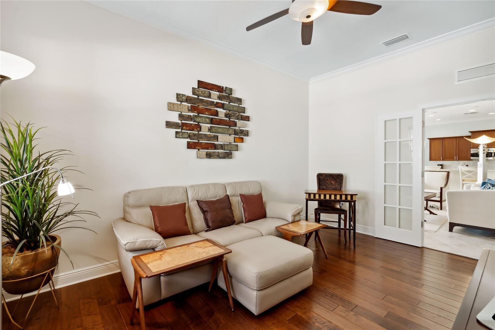 KENWOOD AT UNIVERSITY PARK - Residential