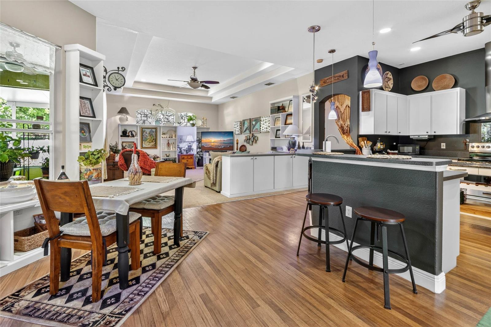 EAST LINDEN ESTATE - Residential
