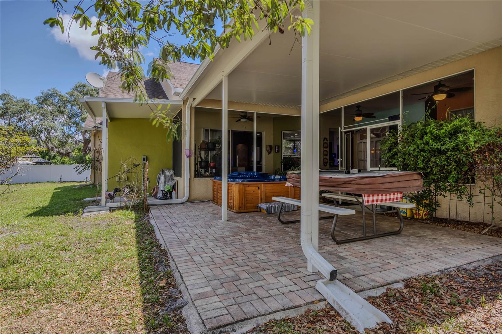 EAST LINDEN ESTATE - Residential