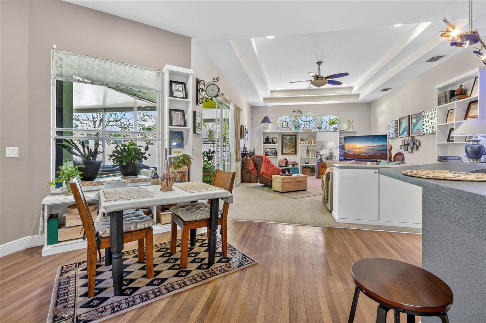 EAST LINDEN ESTATE - Residential