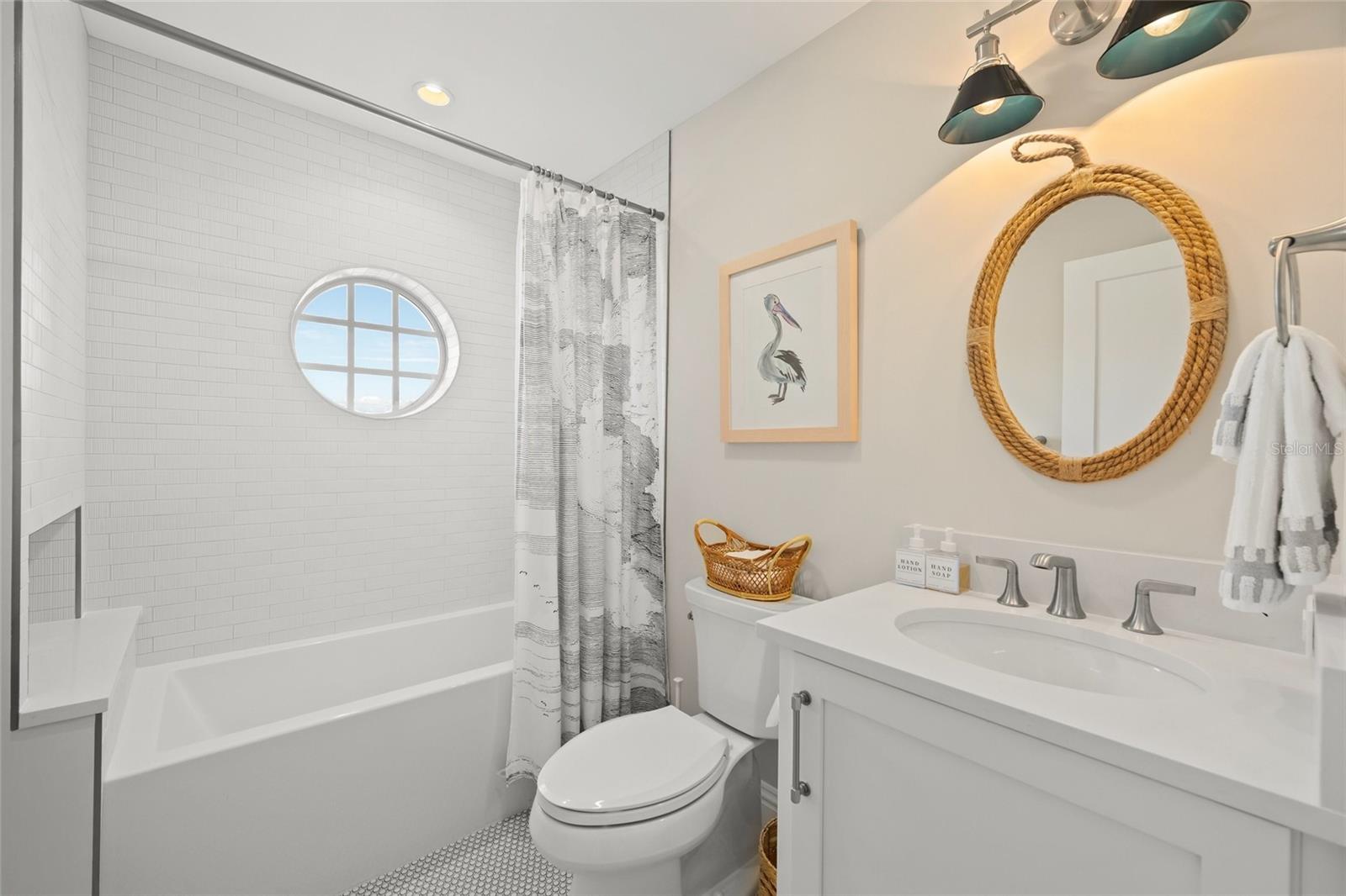 BAY PALMS ADD - Residential