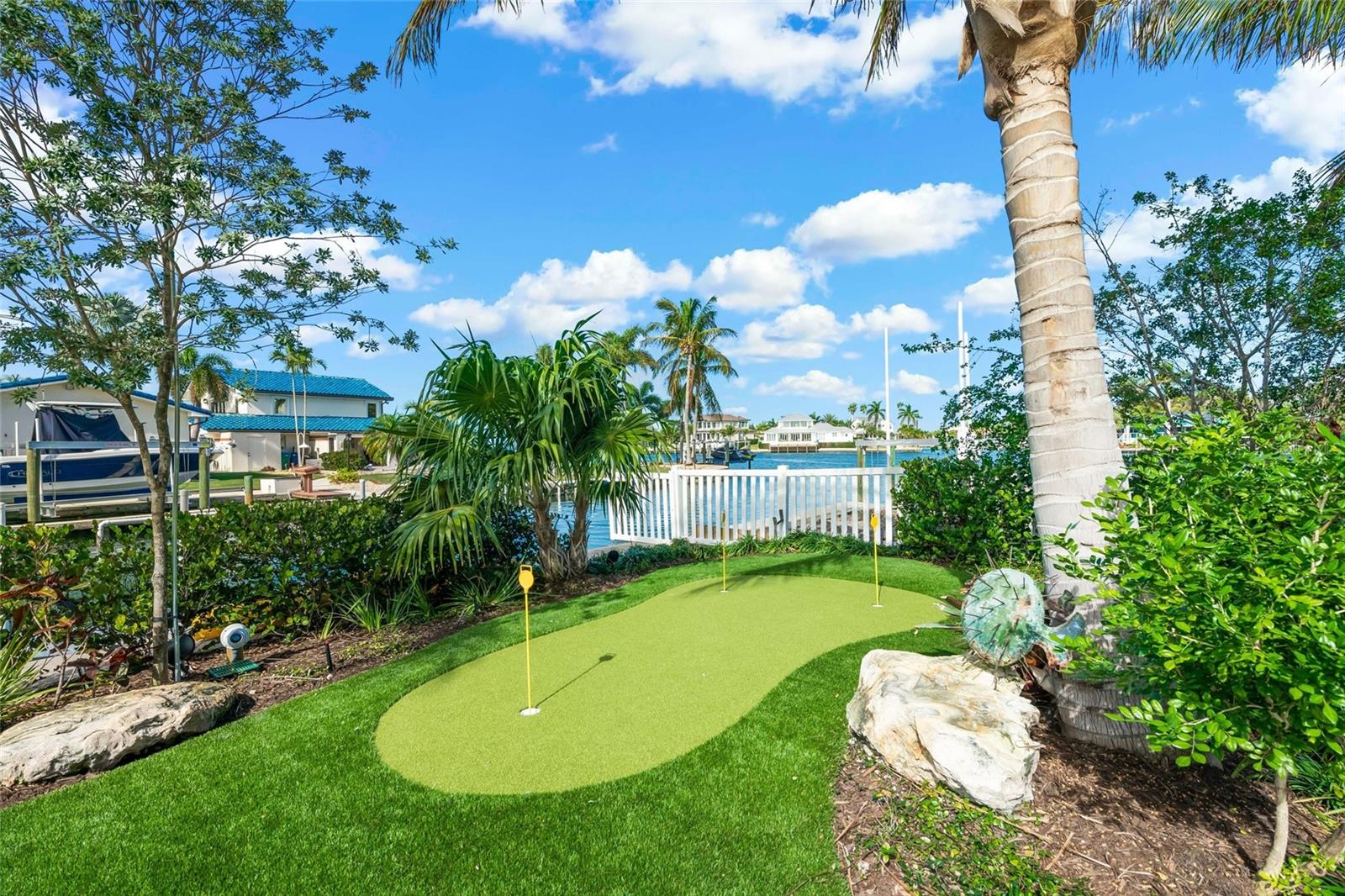BAY PALMS ADD - Residential