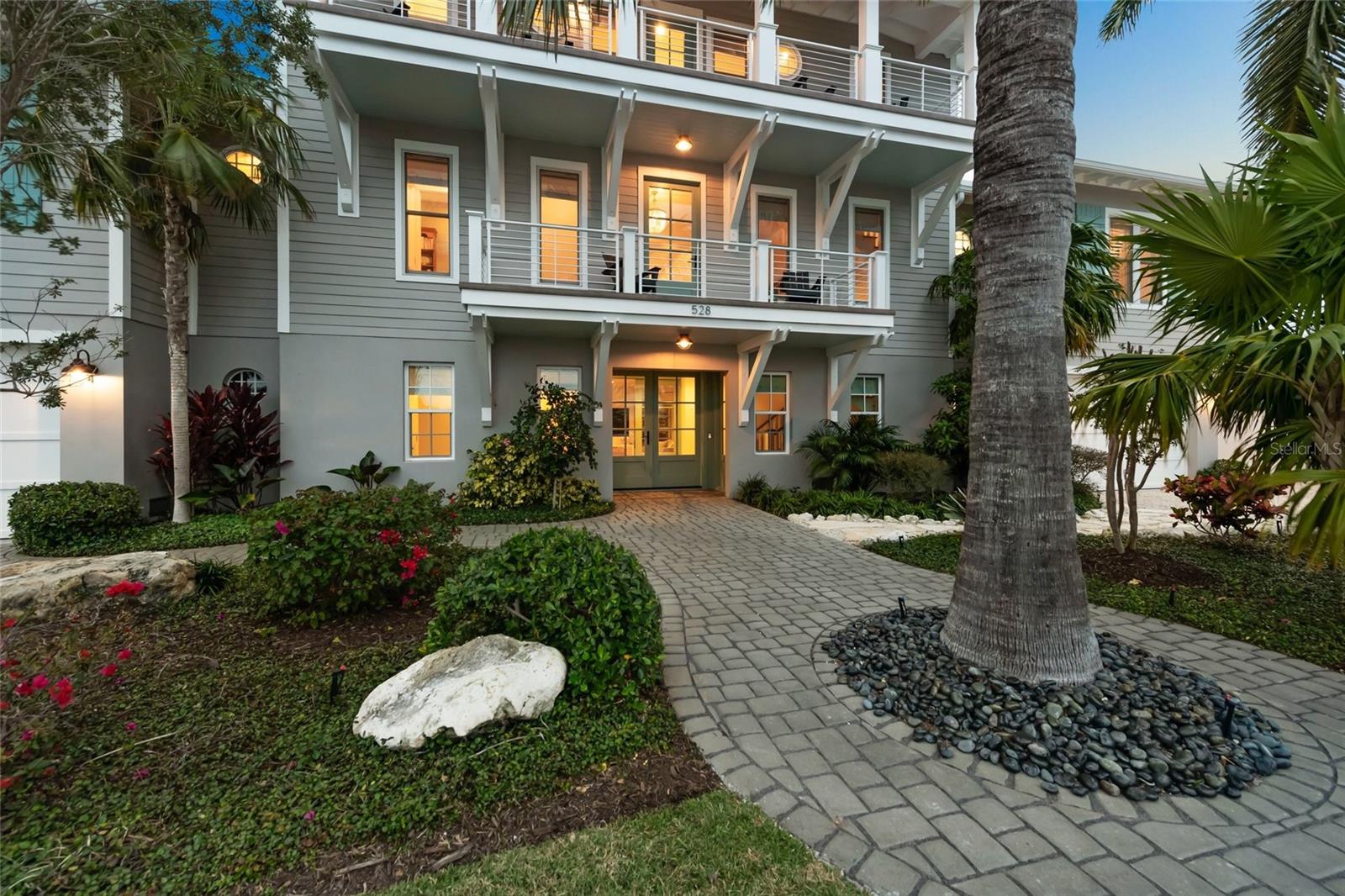 BAY PALMS ADD - Residential