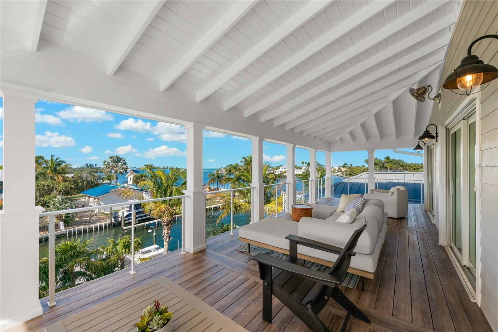 BAY PALMS ADD - Residential