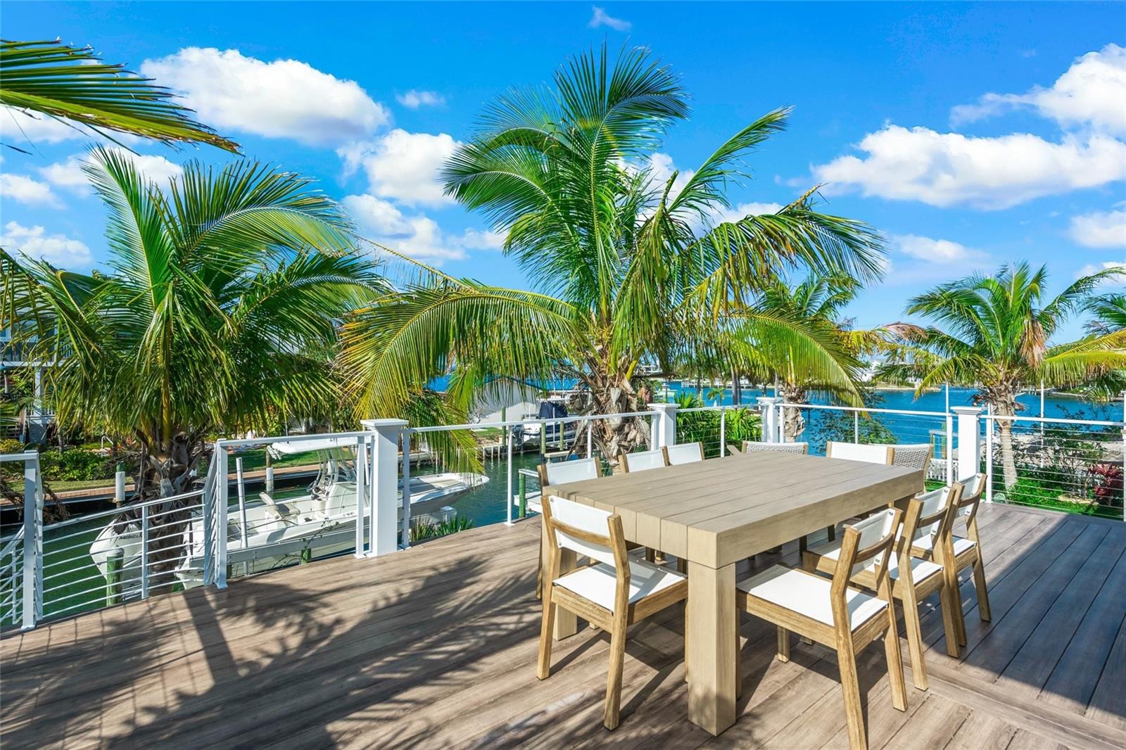BAY PALMS ADD - Residential