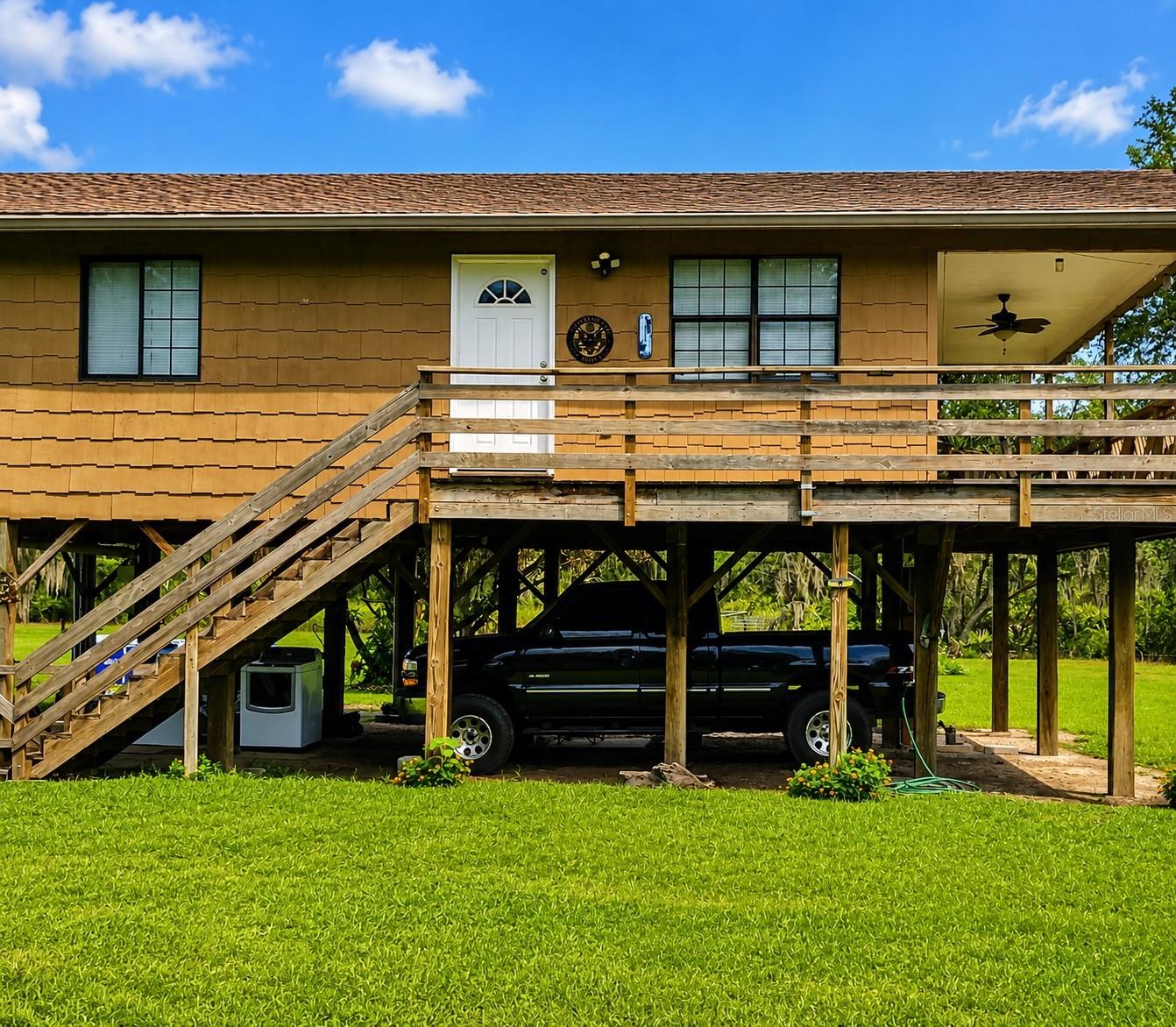 OAKRIDGE ESTATES - Residential