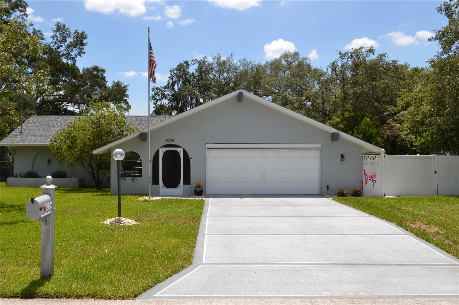 SPRING HILL - Residential