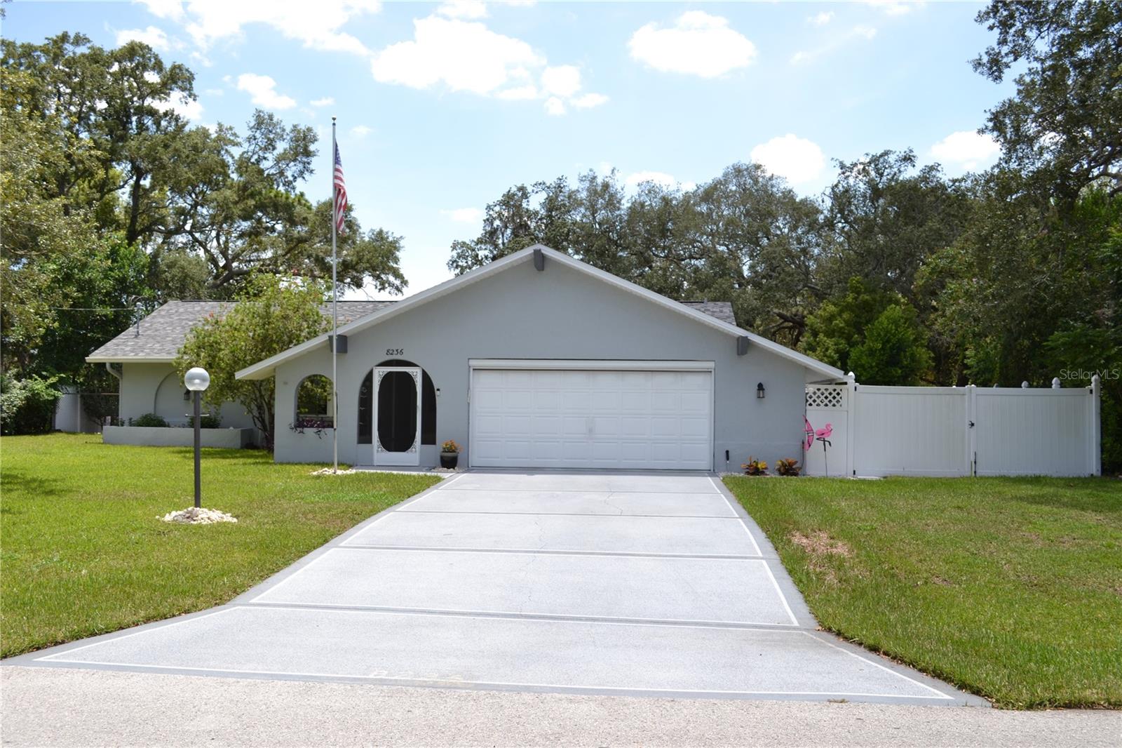 SPRING HILL - Residential
