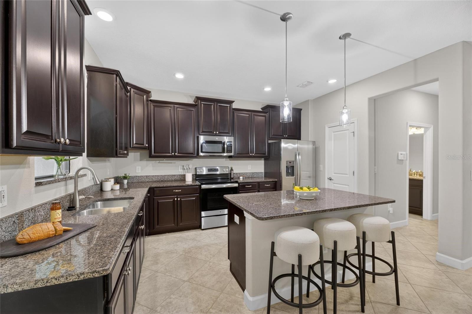 ARBORS/WIREGRASS RANCH - Residential