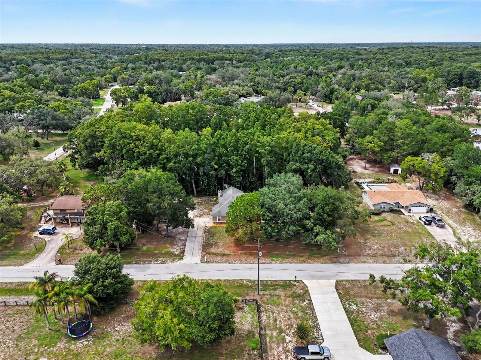 GOLDEN ACRES - Residential