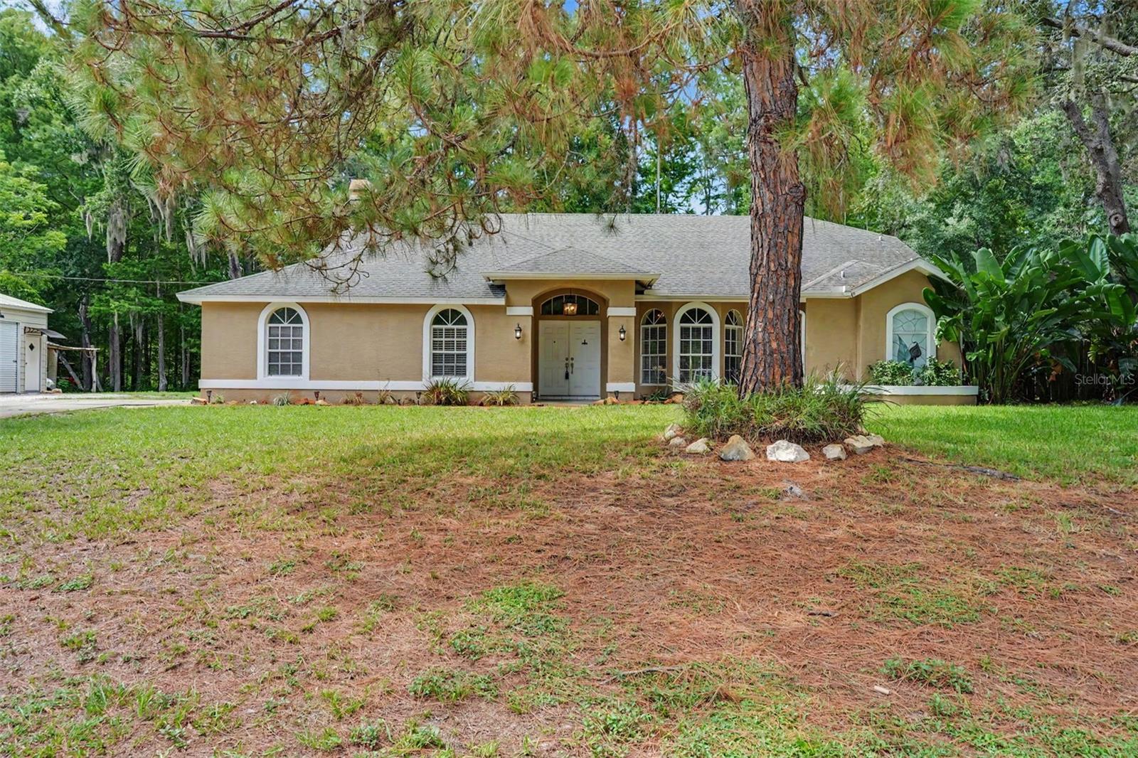 GOLDEN ACRES - Residential