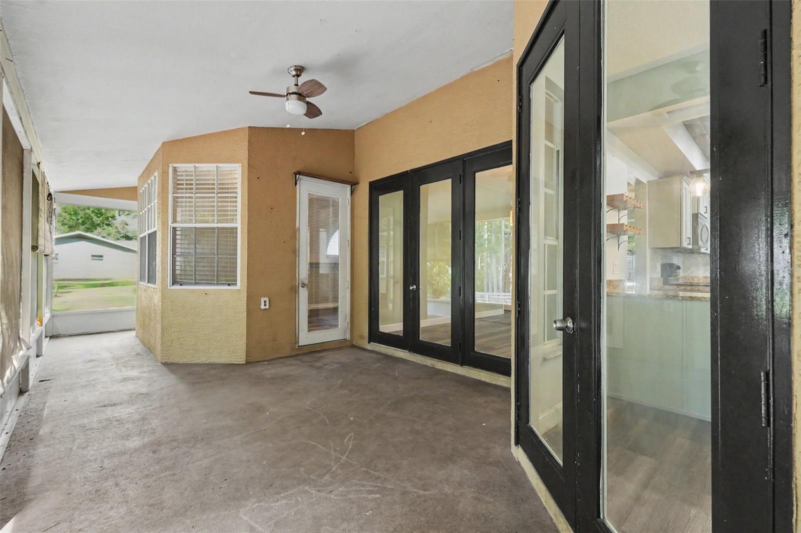 GOLDEN ACRES - Residential
