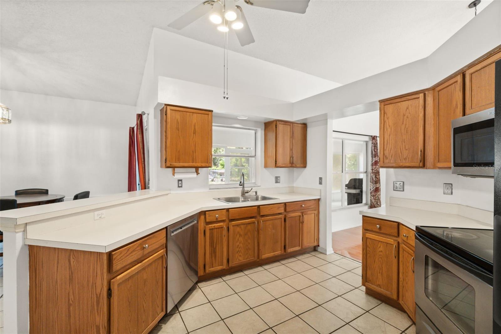 TANGERINE - Residential