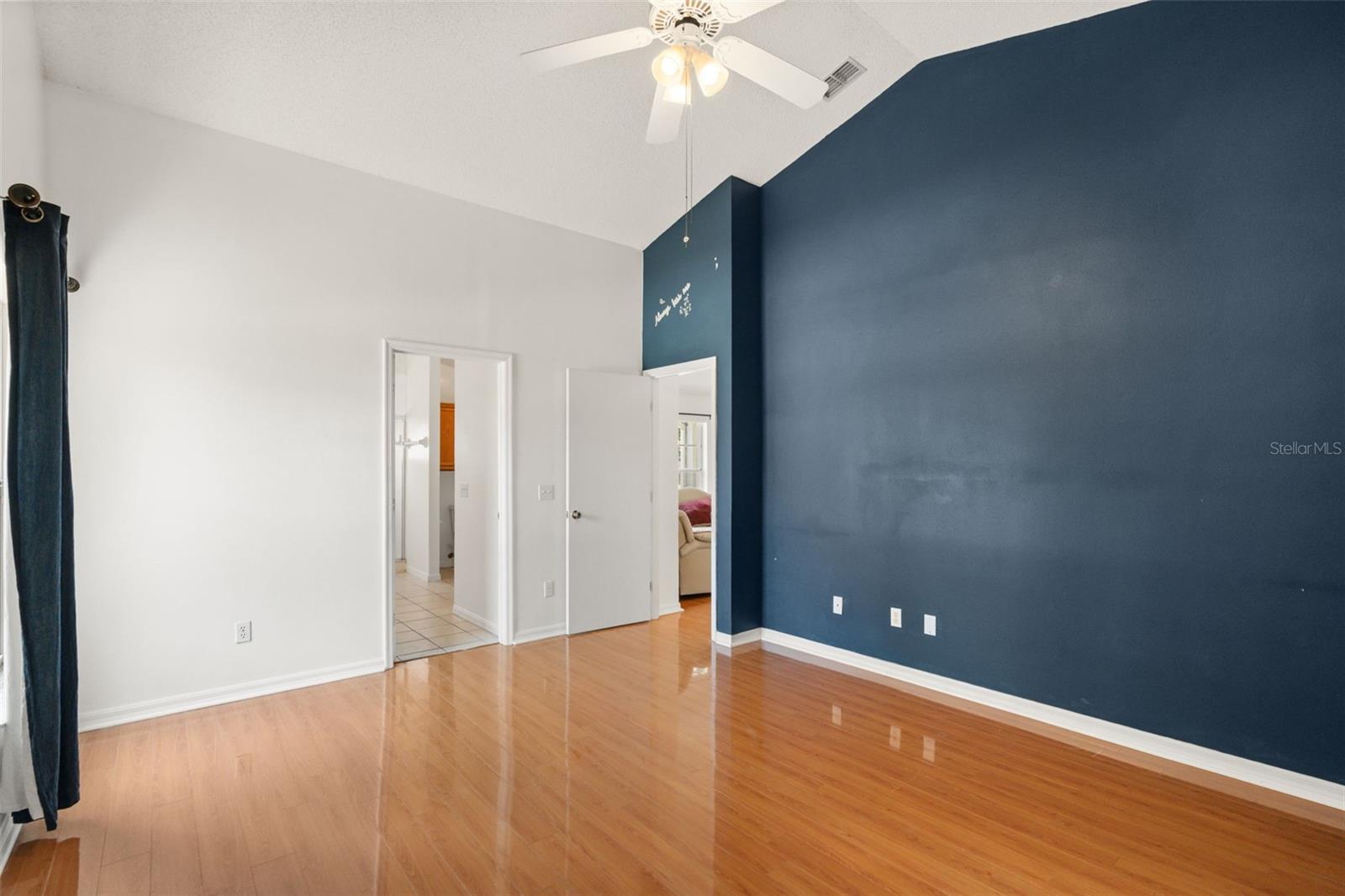 TANGERINE - Residential