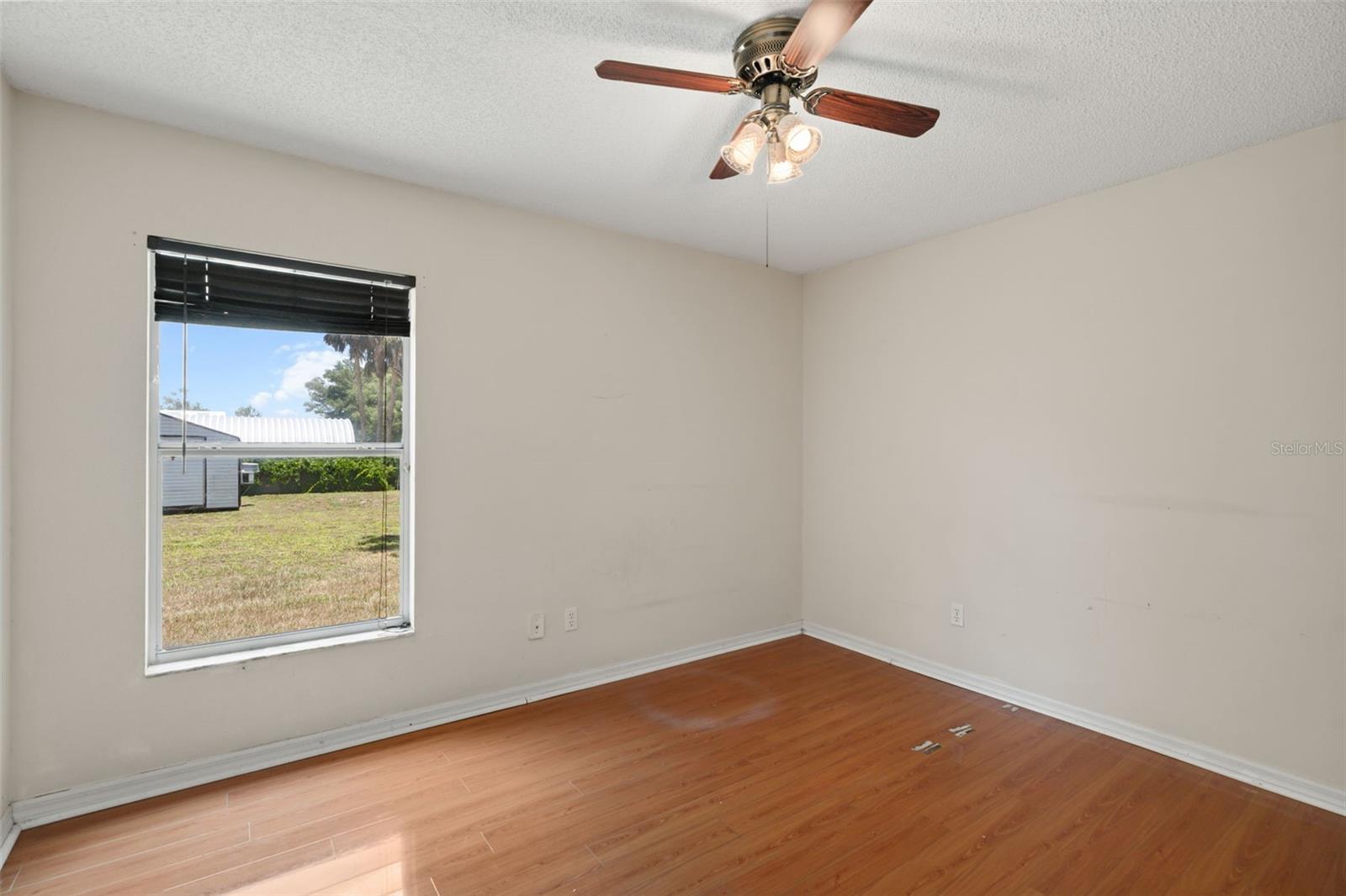 TANGERINE - Residential