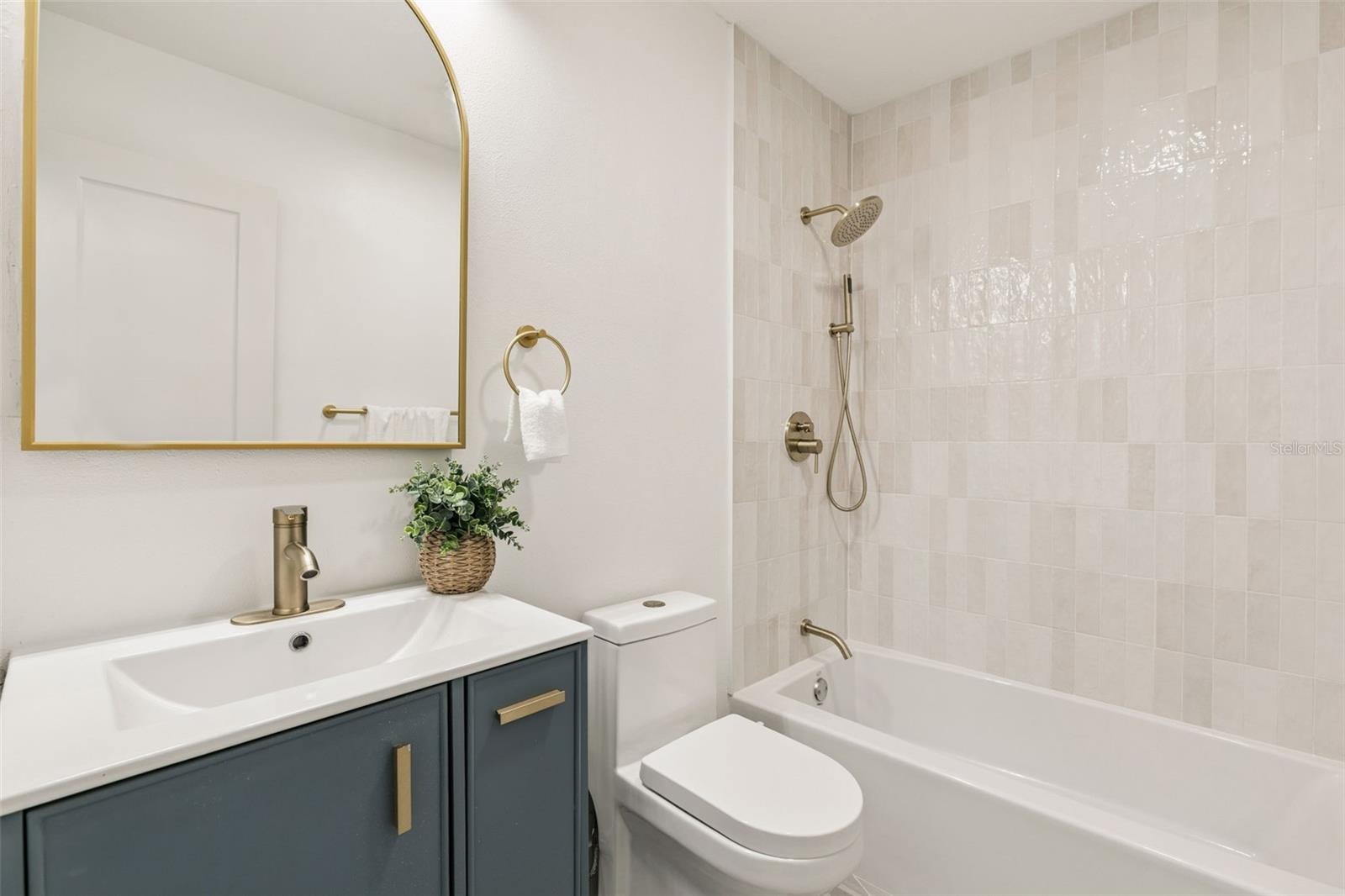 WINTER PARK PINES REP - Residential