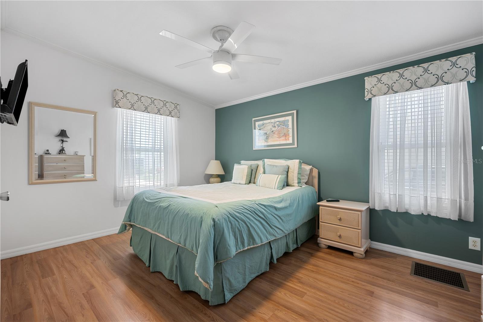 IMPERIAL LAKES ESTATES UNIT II - Residential