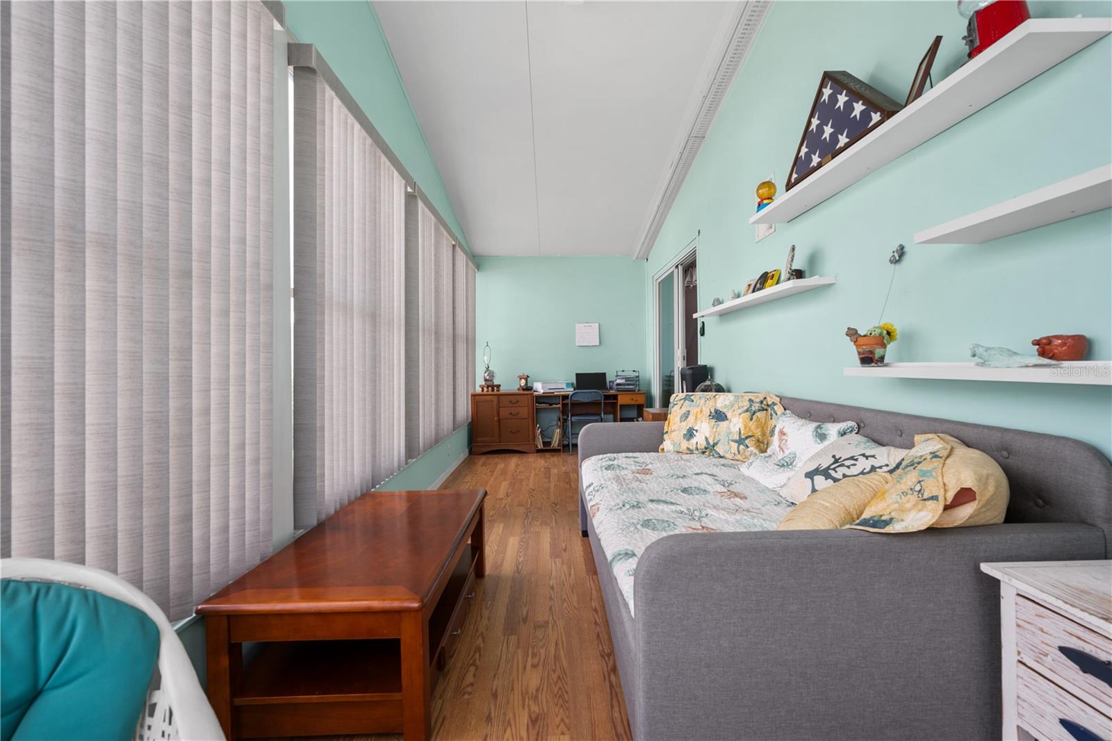 IMPERIAL LAKES ESTATES UNIT II - Residential