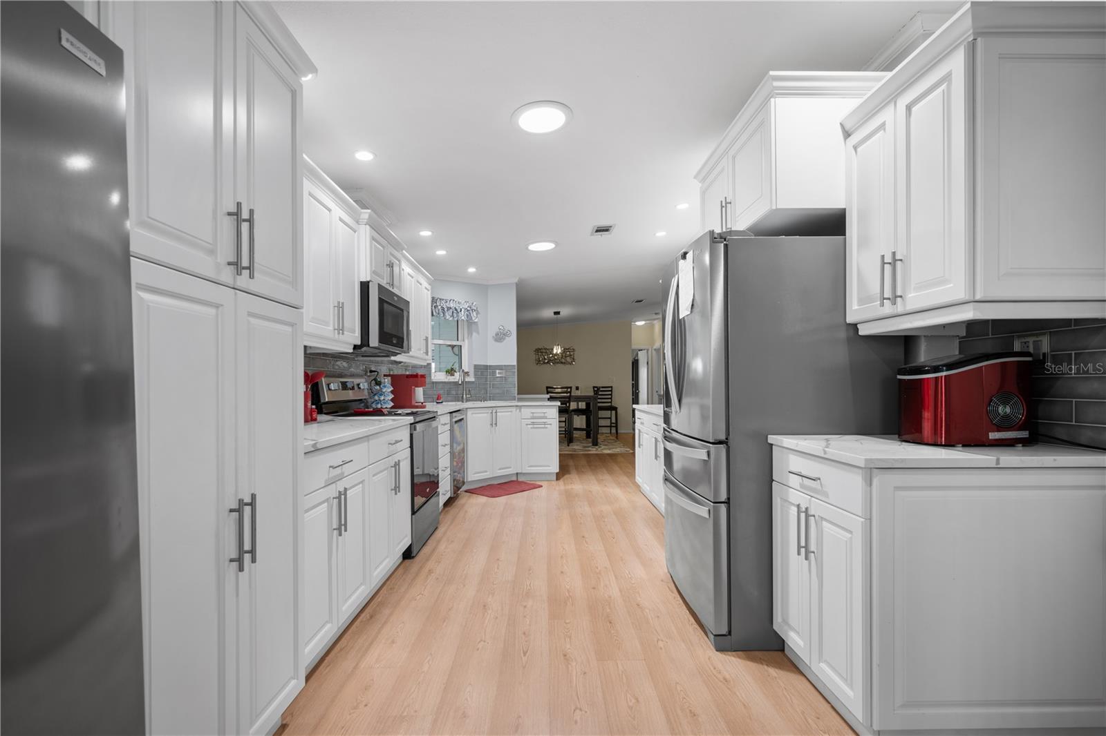 IMPERIAL LAKES ESTATES UNIT II - Residential