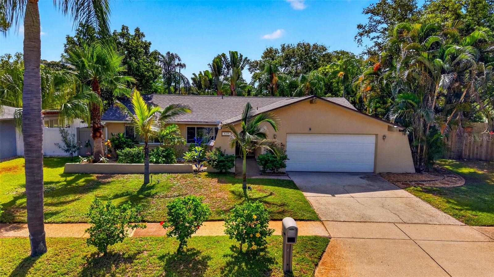 SEMINOLE GROVE ESTATES WEST ADD - Residential