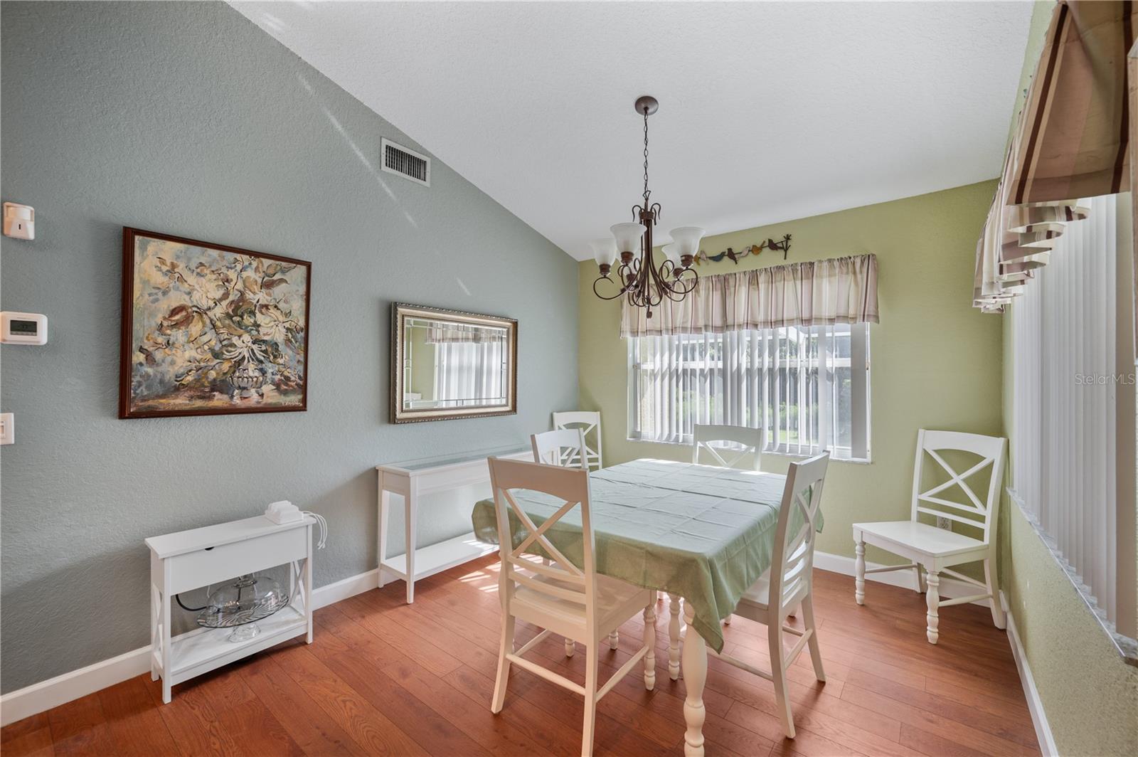 HUNTINGTON RDG - Residential