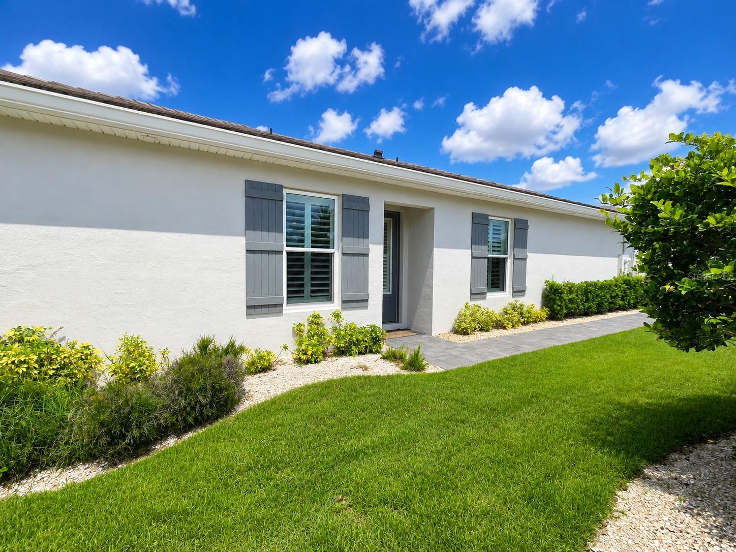 ISLES/VENETIAN BAY - Residential Lease