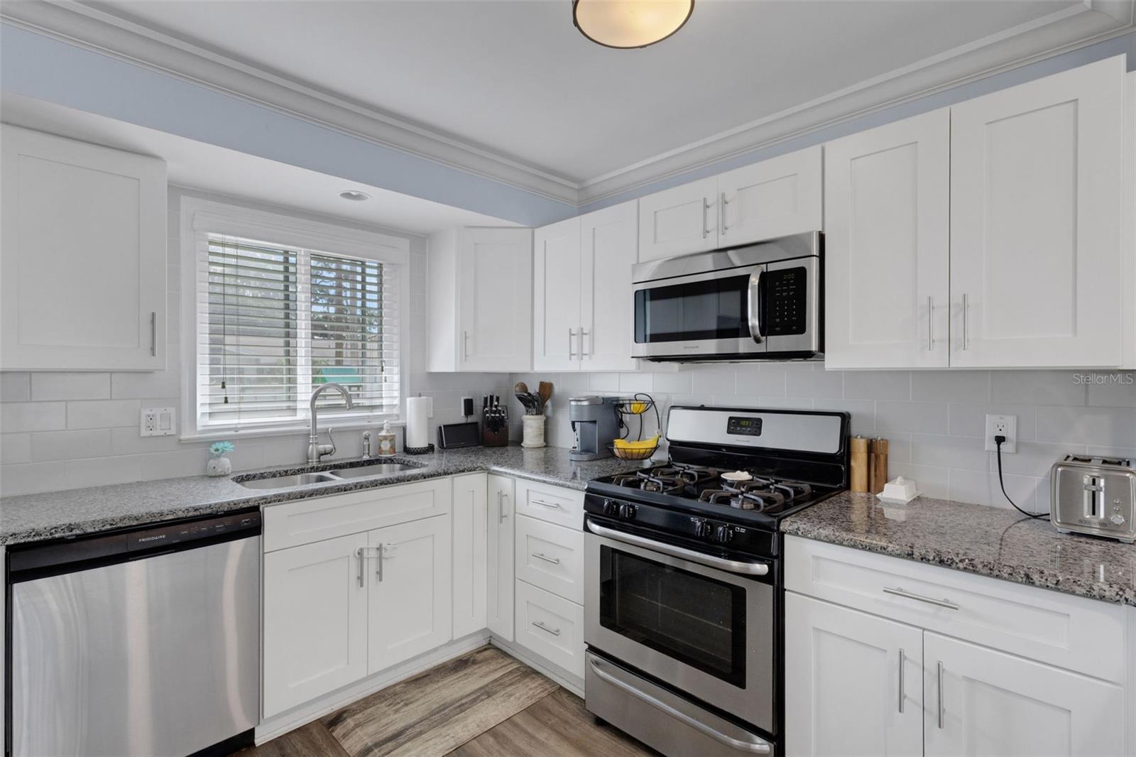 SUNSHINE ACRES - Residential