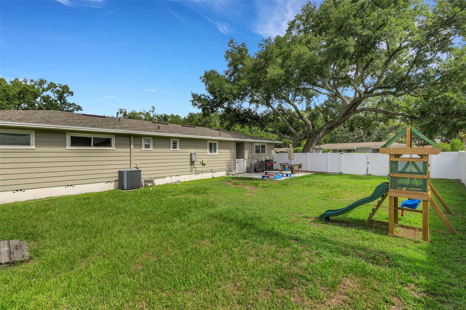 SUNSHINE ACRES - Residential