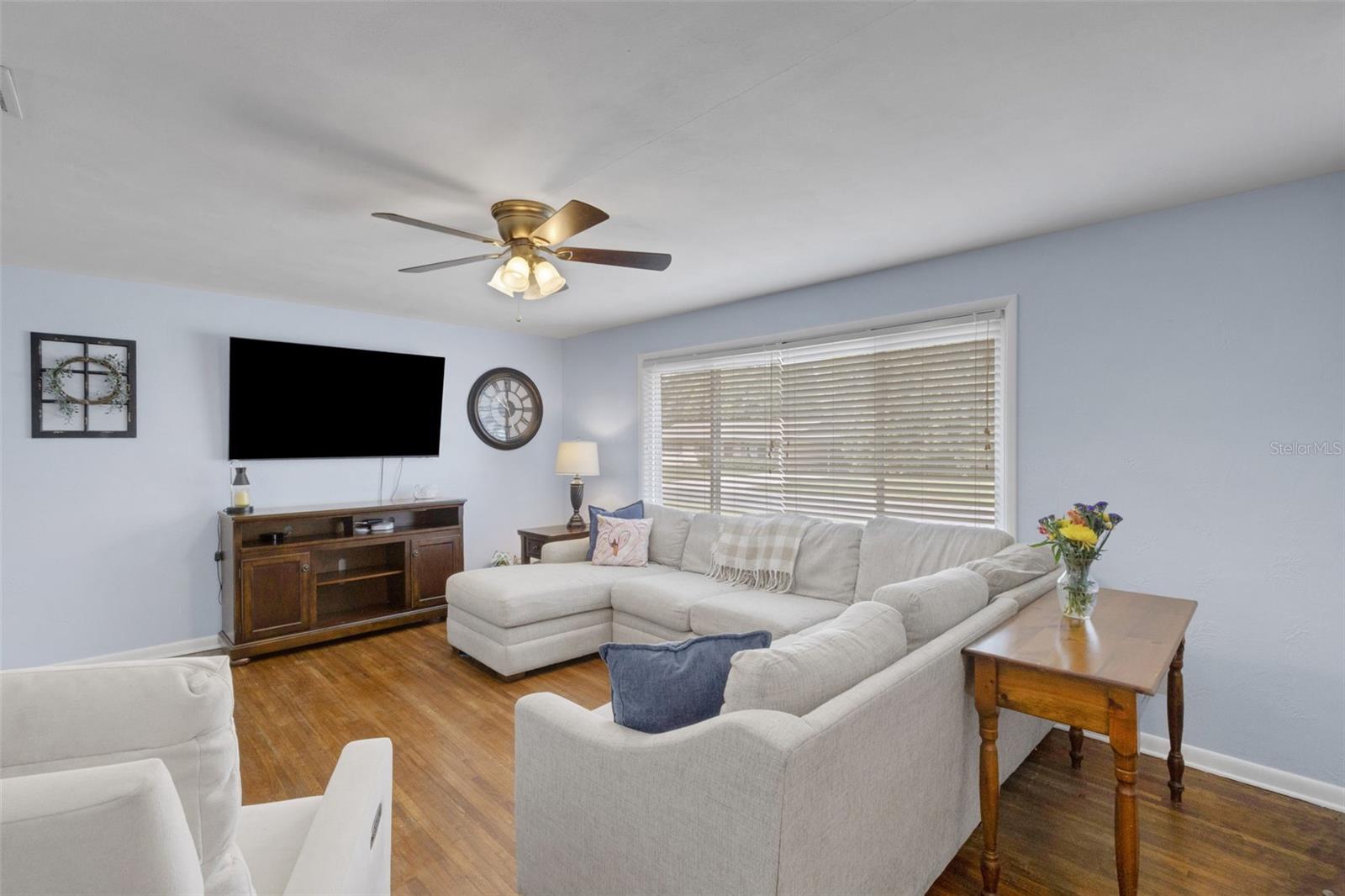 SUNSHINE ACRES - Residential