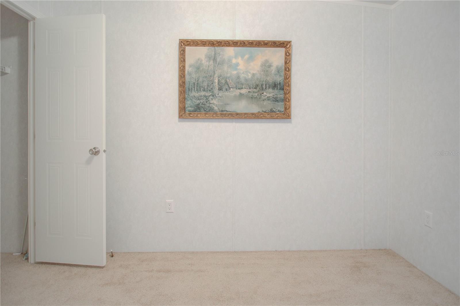 LAKE GEORGE MANOR - Residential
