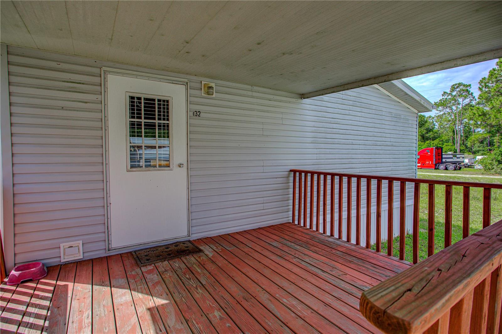 LAKE GEORGE MANOR - Residential