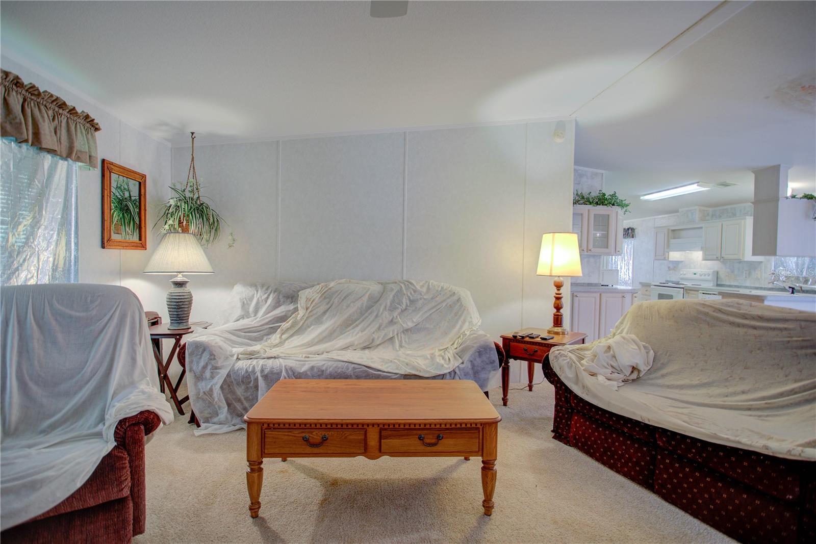LAKE GEORGE MANOR - Residential