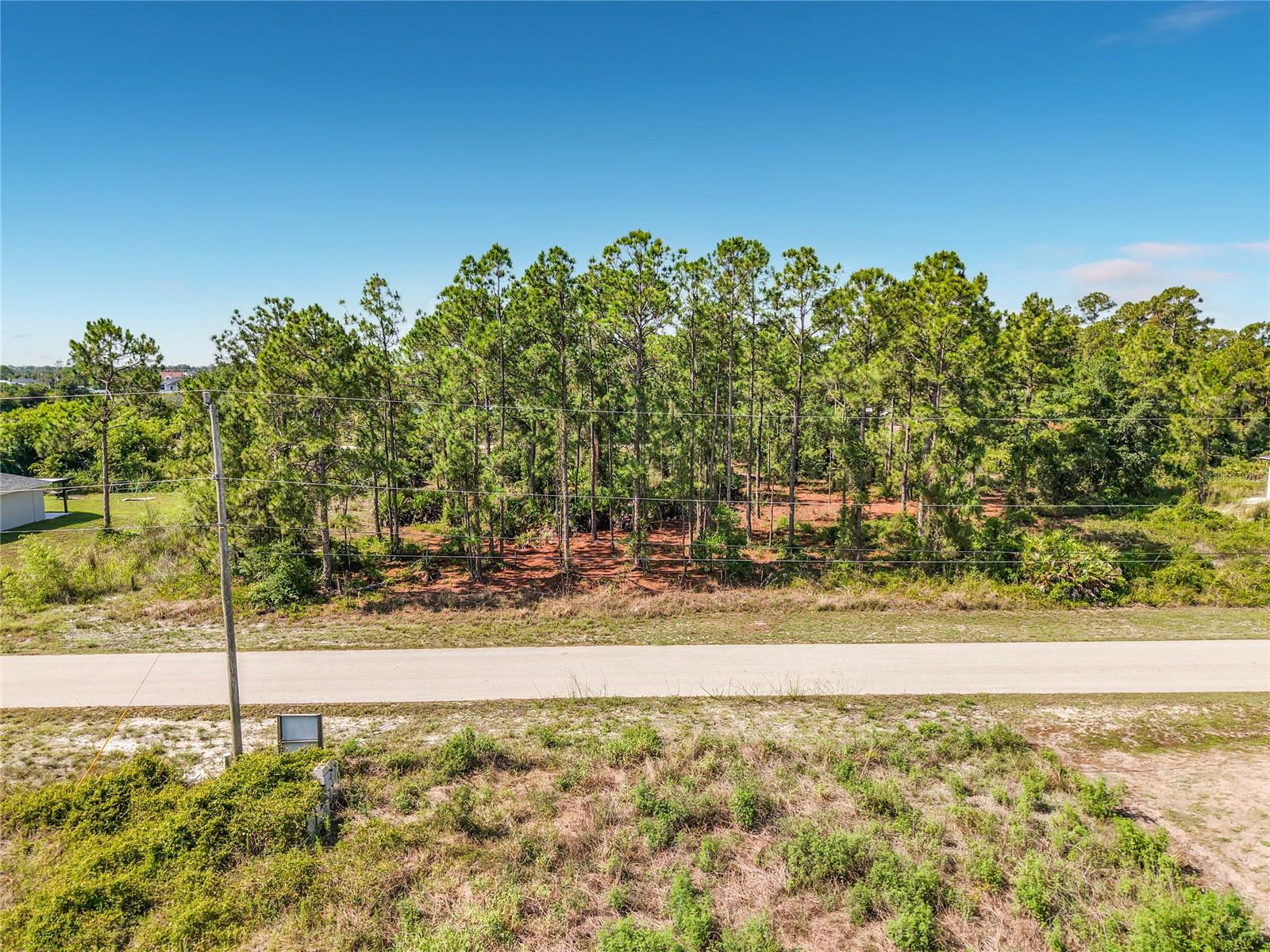 LEHIGH ACRES - Land