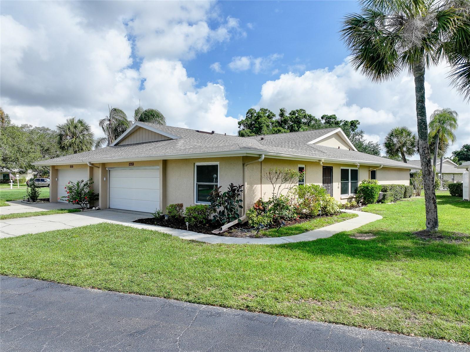 CENTER GATE VILLAGE 4 - Residential