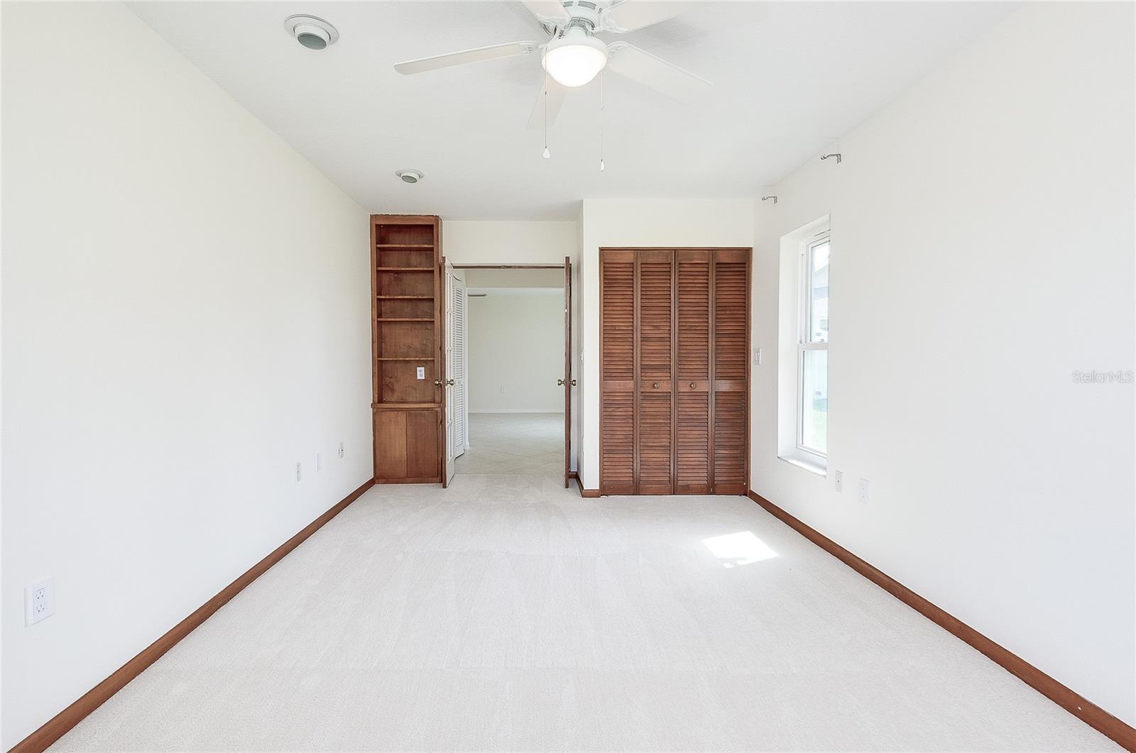 CENTER GATE VILLAGE 4 - Residential
