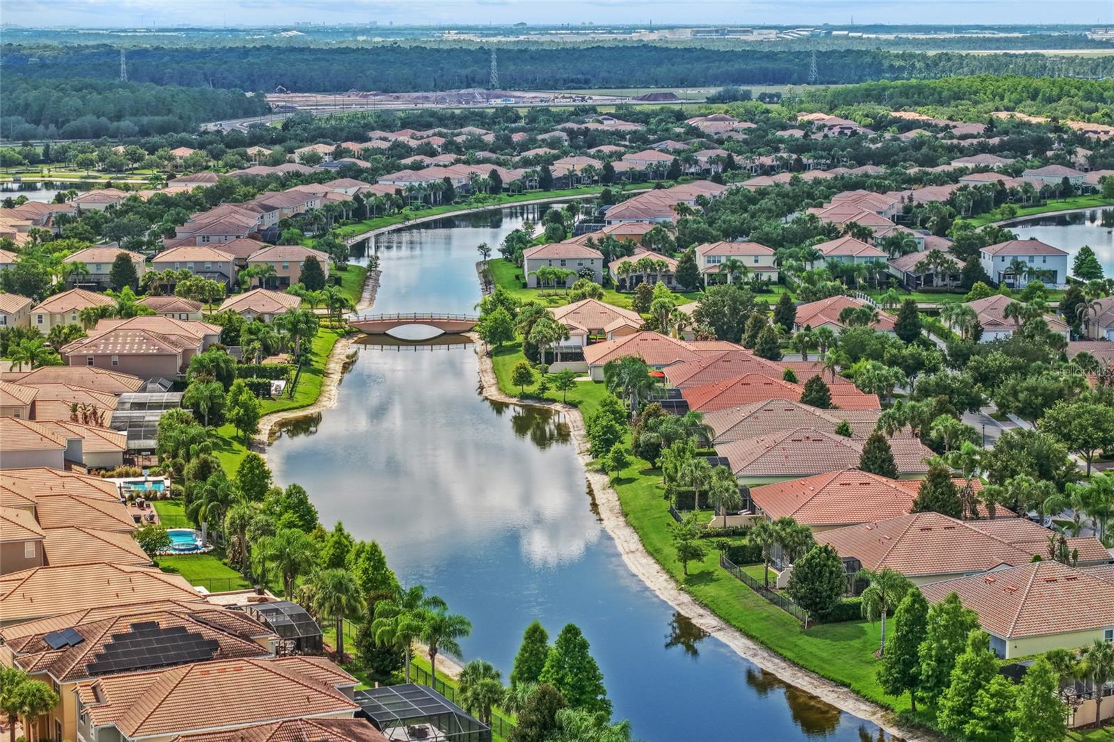VILLAGEWALK/LK NONAC - Residential