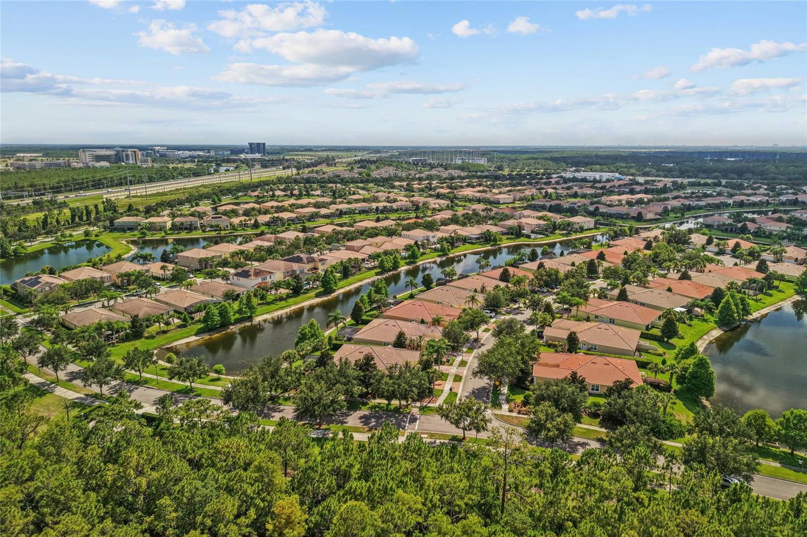 VILLAGEWALK/LK NONAC - Residential