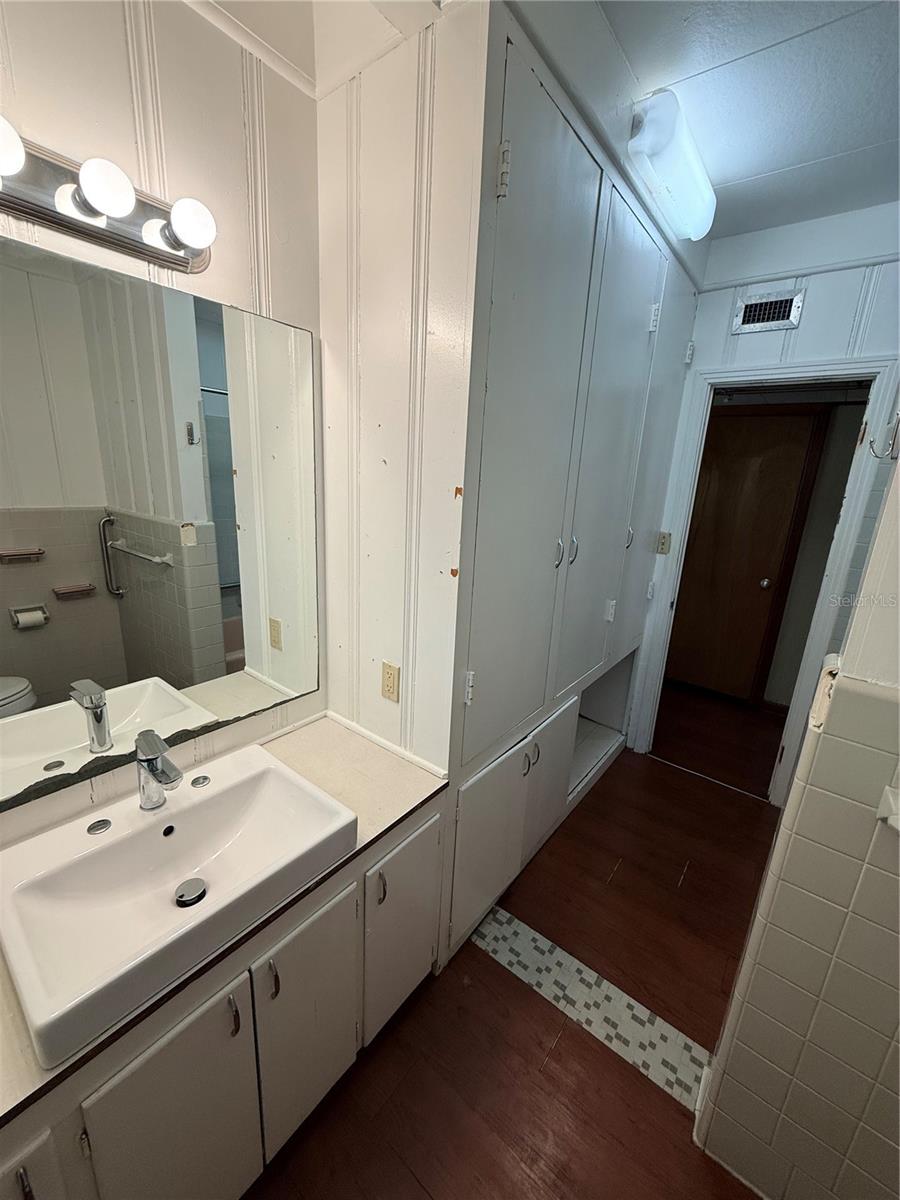 J B BAILEY ESTATES - Residential