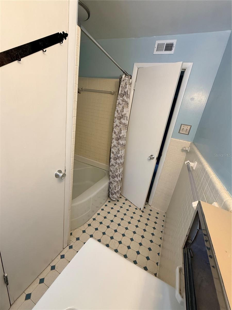 J B BAILEY ESTATES - Residential
