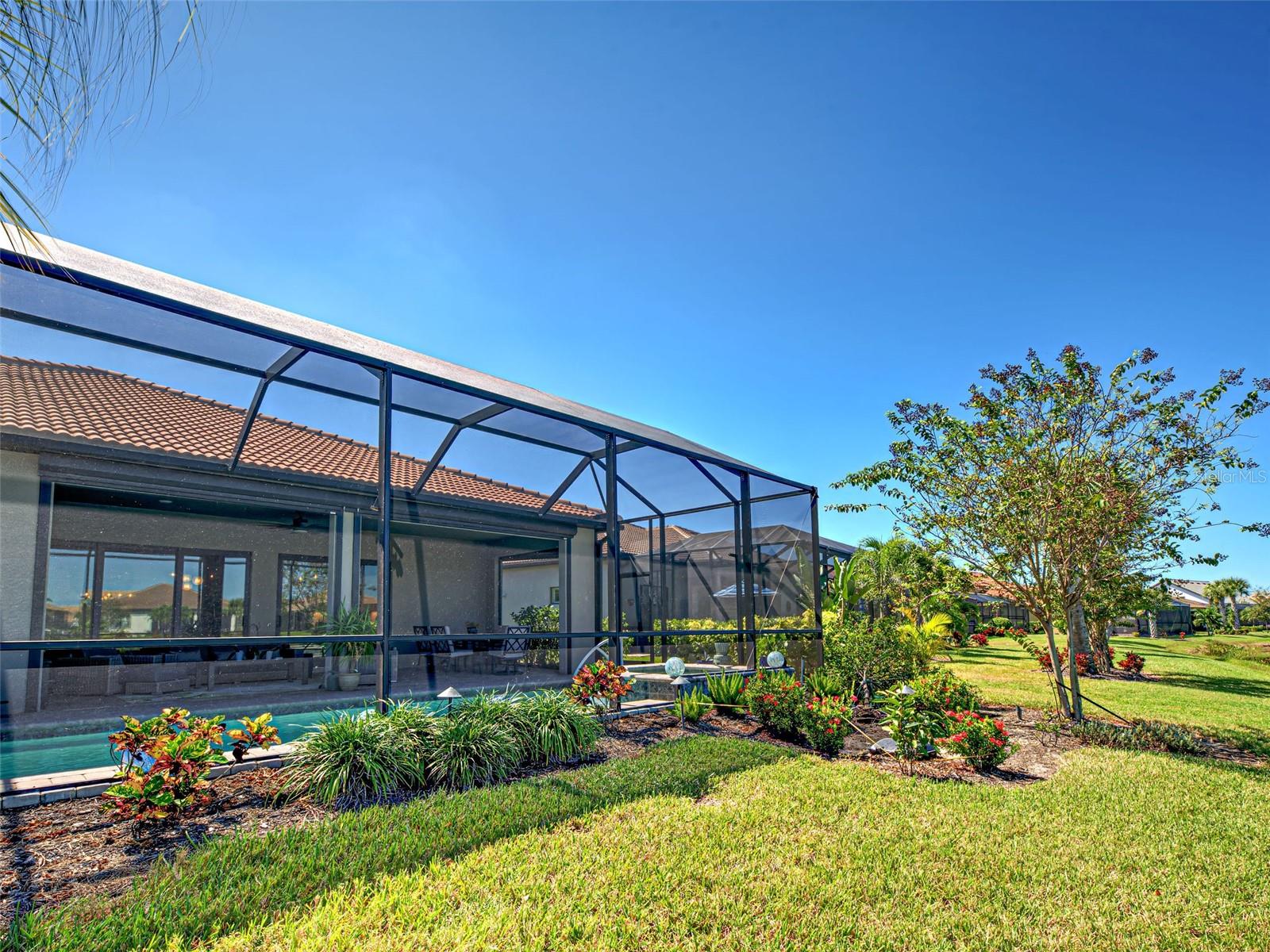 ISLANDWALK/THE WEST VLGS PH 8 - Residential